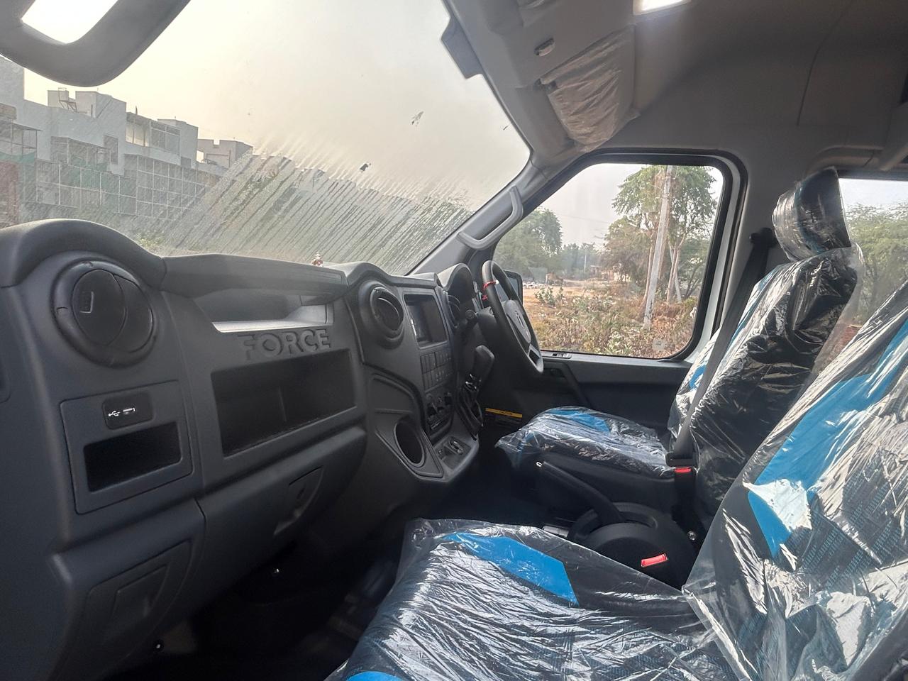 Urbania interior